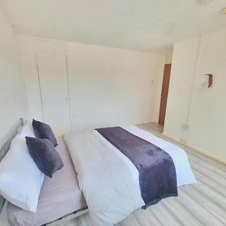 Easy Rooms, Standard Double Room Stevenage Exterior photo